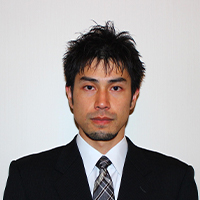 針生 栄次